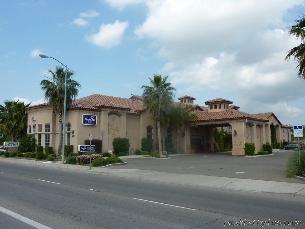La Quinta By Wyndham Los Banos Exterior photo