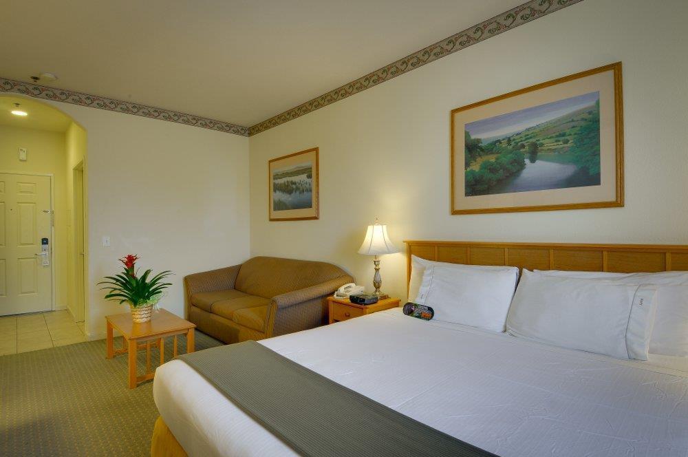 La Quinta By Wyndham Los Banos Room photo